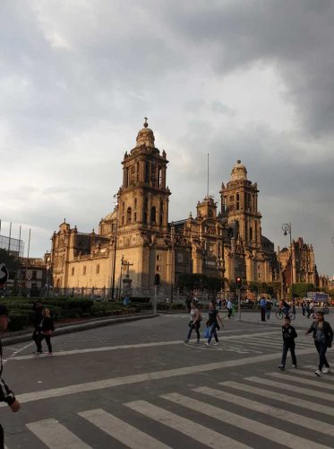 Mexico City: Megalopolis of Dreams