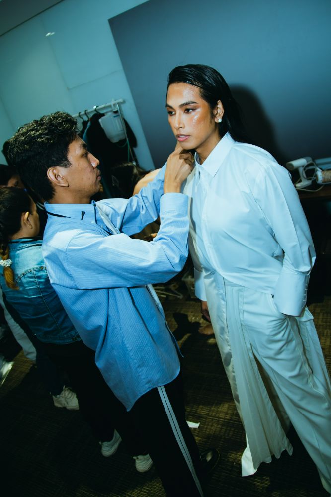 This Celebrity Makeup Artist Shares the Secret to Runway-Ready Makeup
